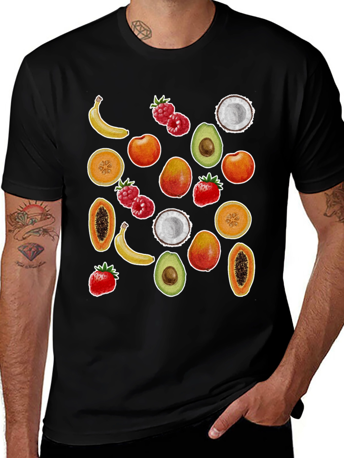 Camiseta Negra con Estampado de Frutas Tropicales