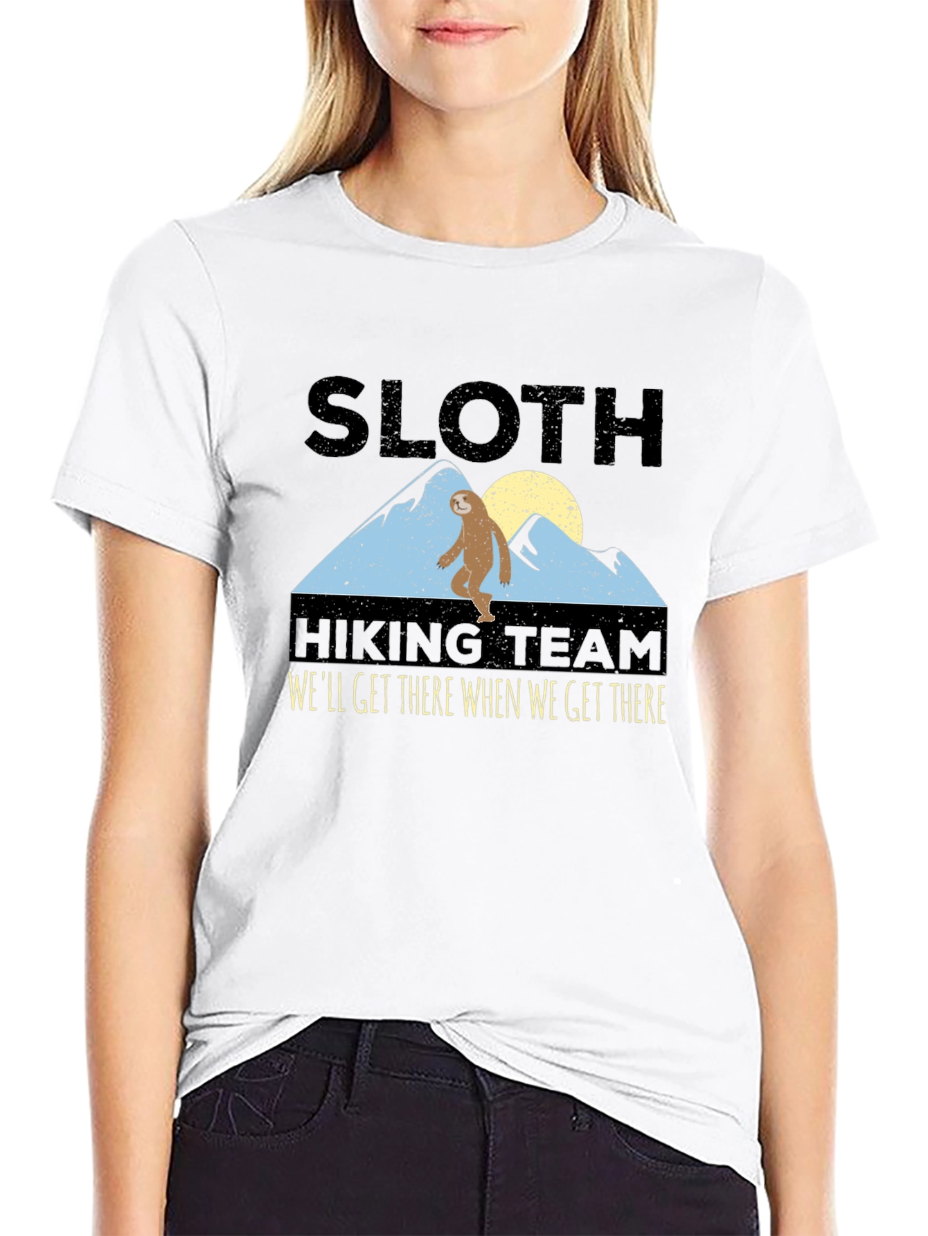 Camiseta Negra: Sloth Hiking Team