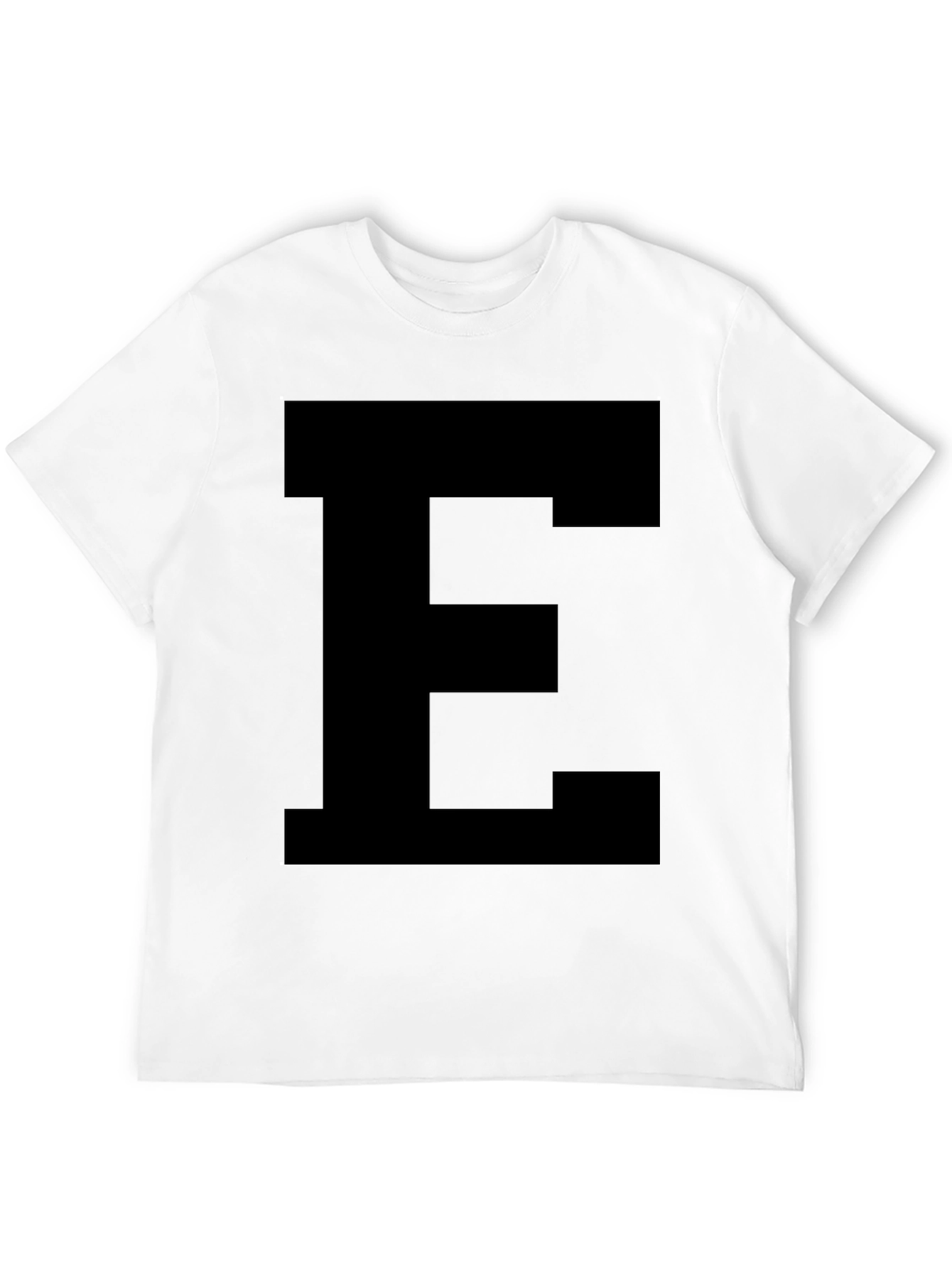 Camiseta Negra con Letra E Grande - Estilo Casual