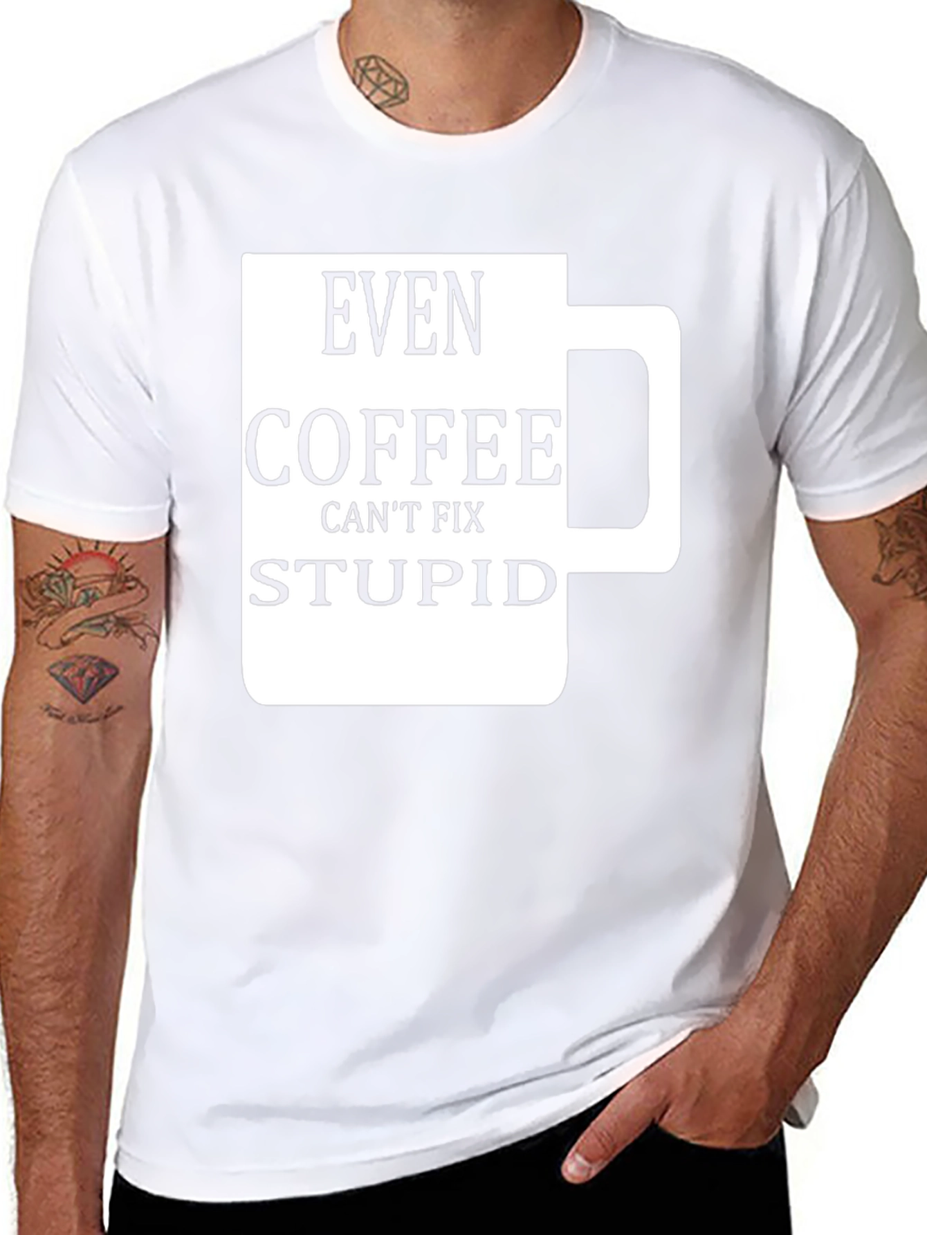 Camiseta Negra con Diseño de Taza de Café Graciosa