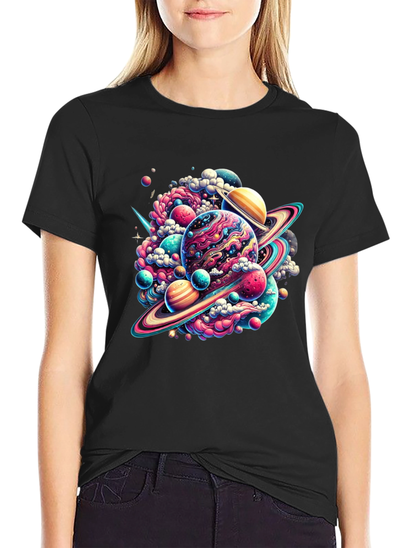 Camiseta Negra con Diseño Espacial Abstracto