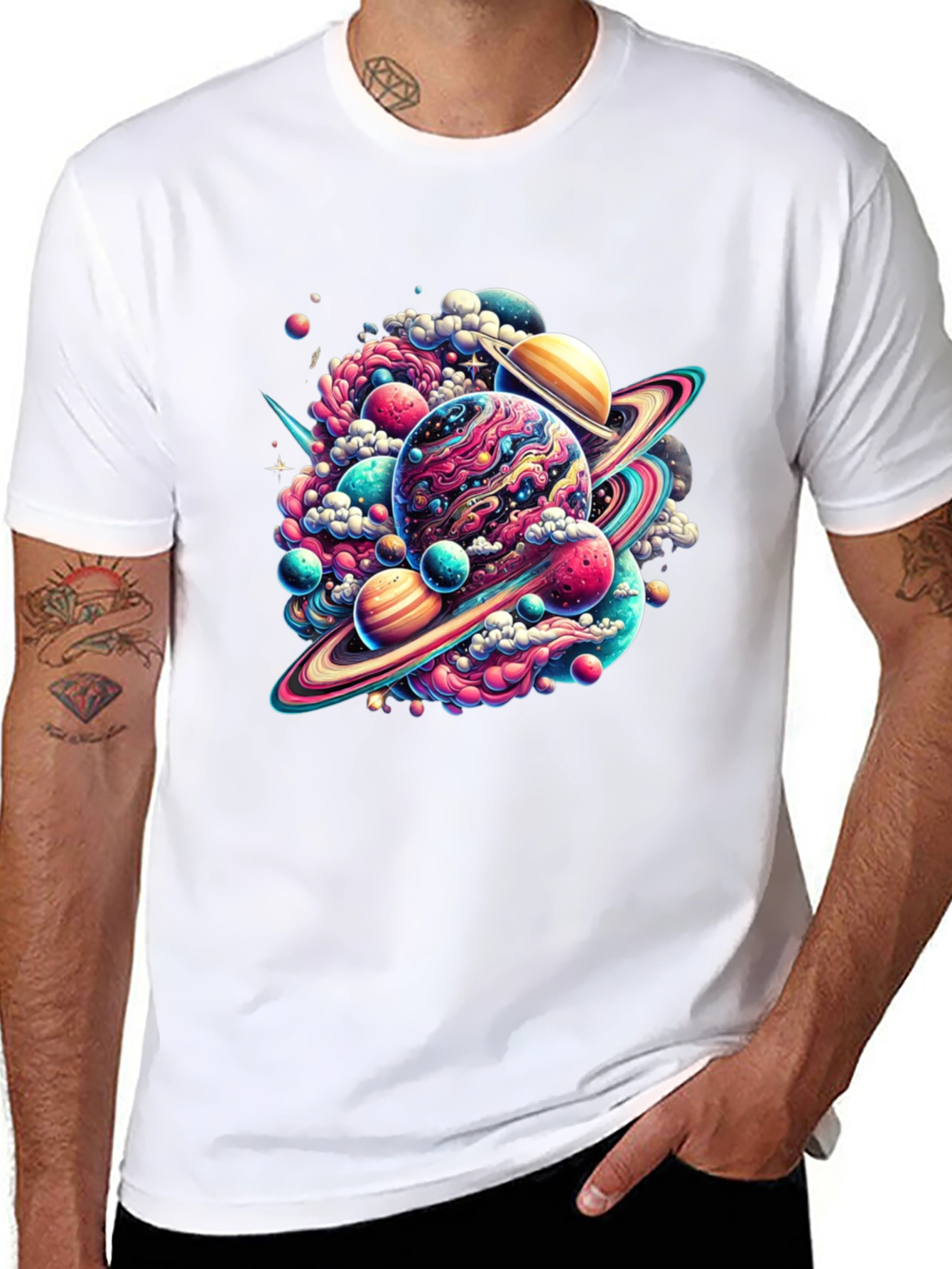 Camiseta Negra con Diseño Espacial Abstracto