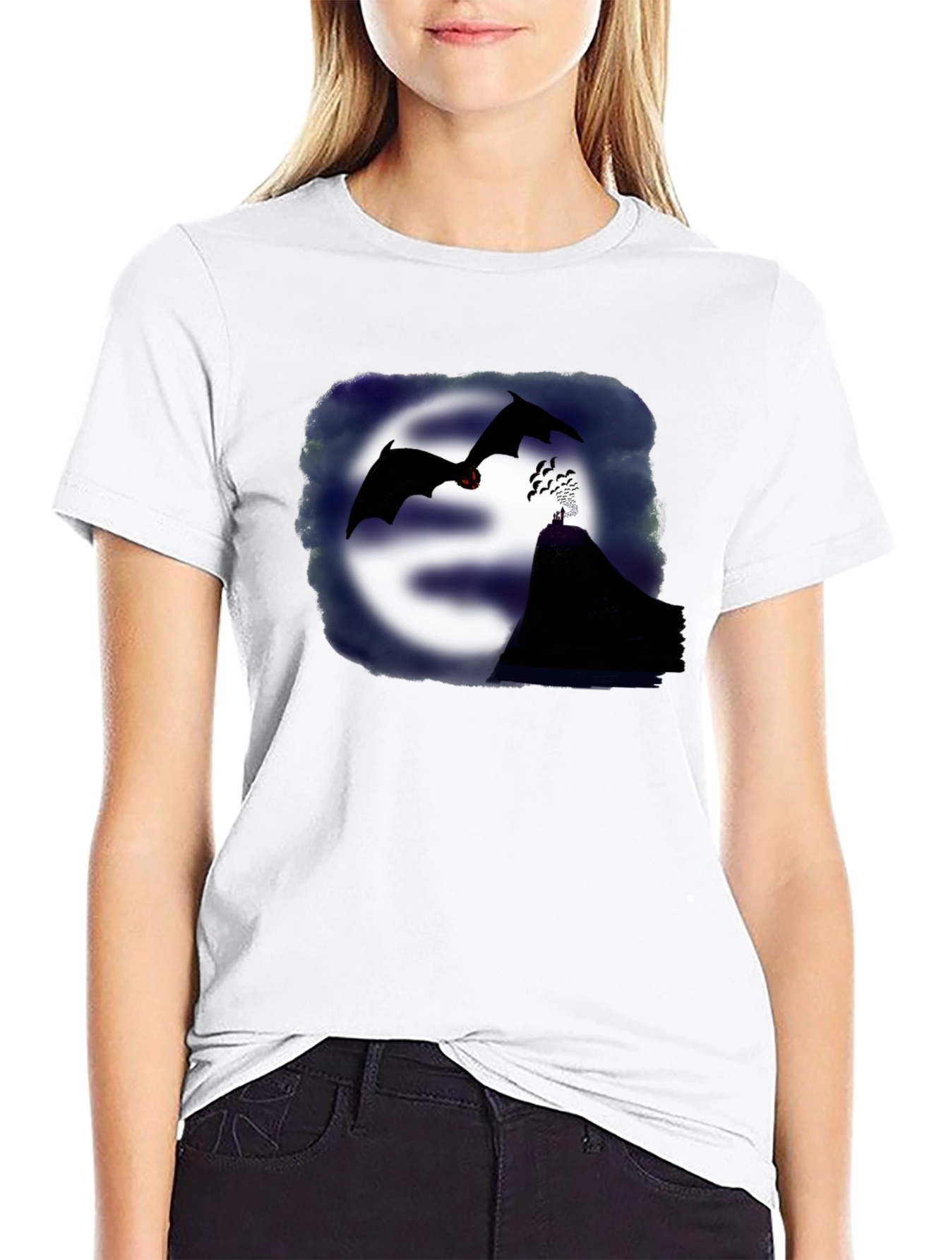 Camiseta Negra con Diseño de Murciélagos y Montaña