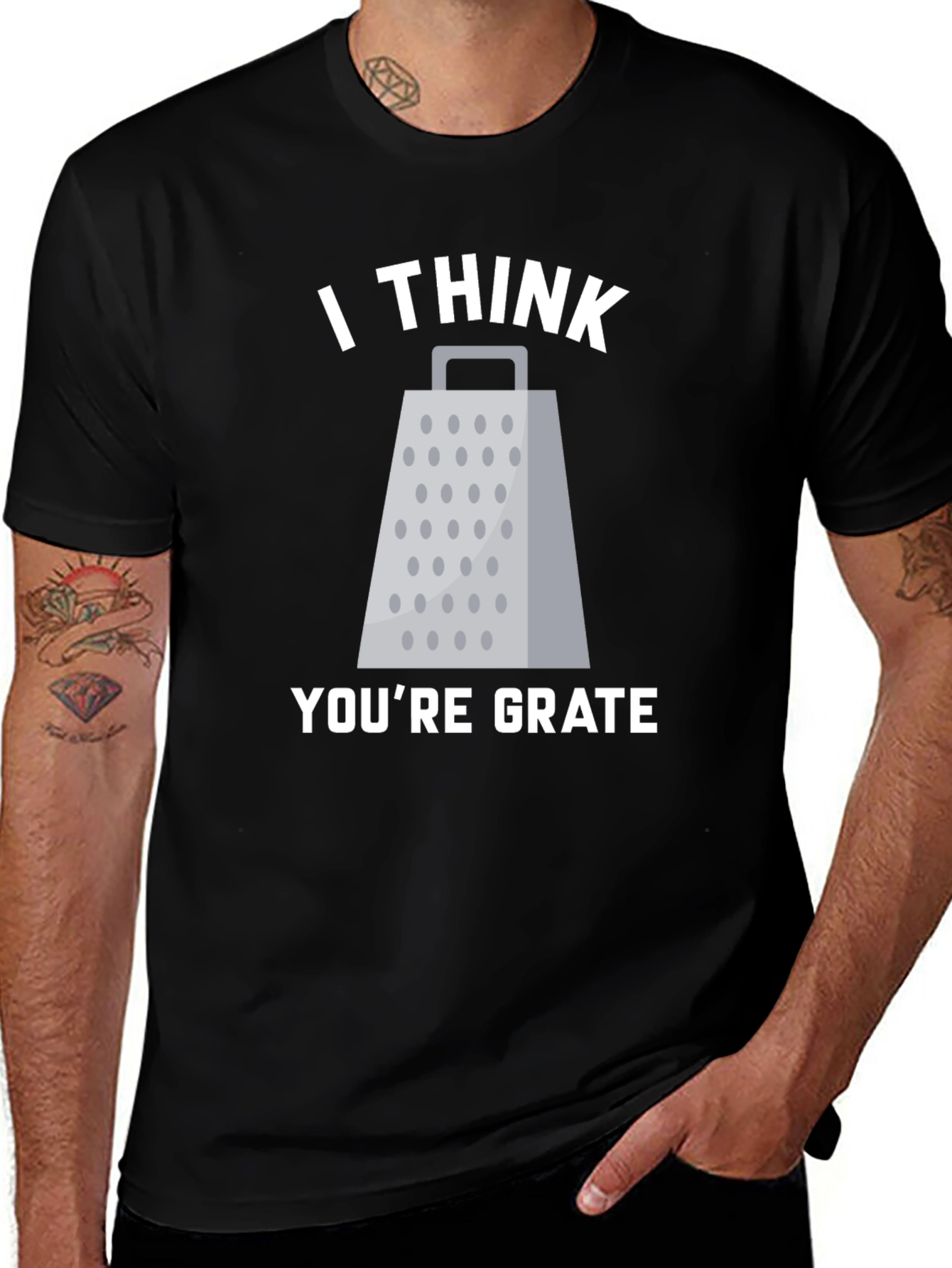 Camiseta Negra con Diseño de Rallador