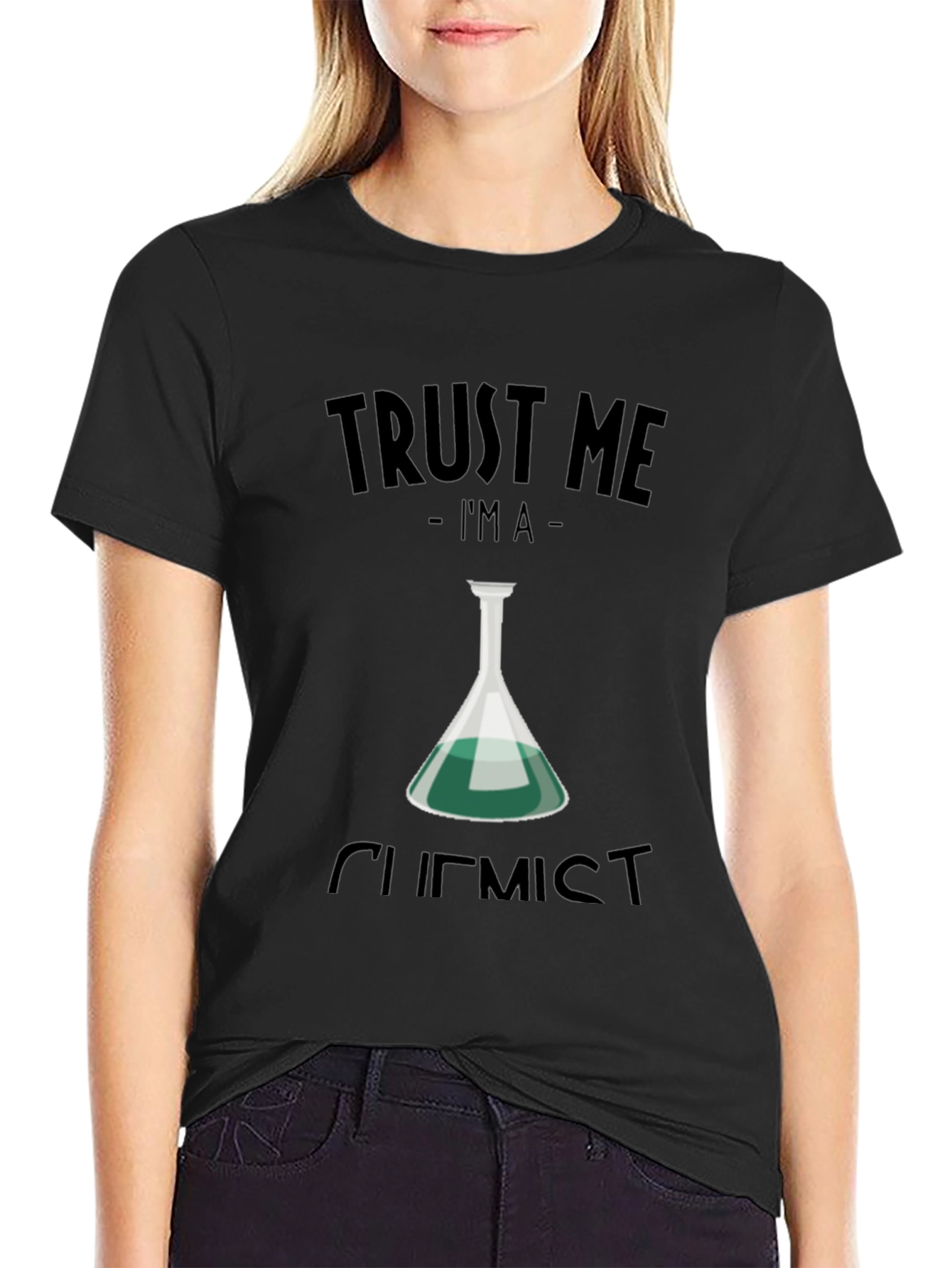 Camiseta Negra Confía en mí soy químico