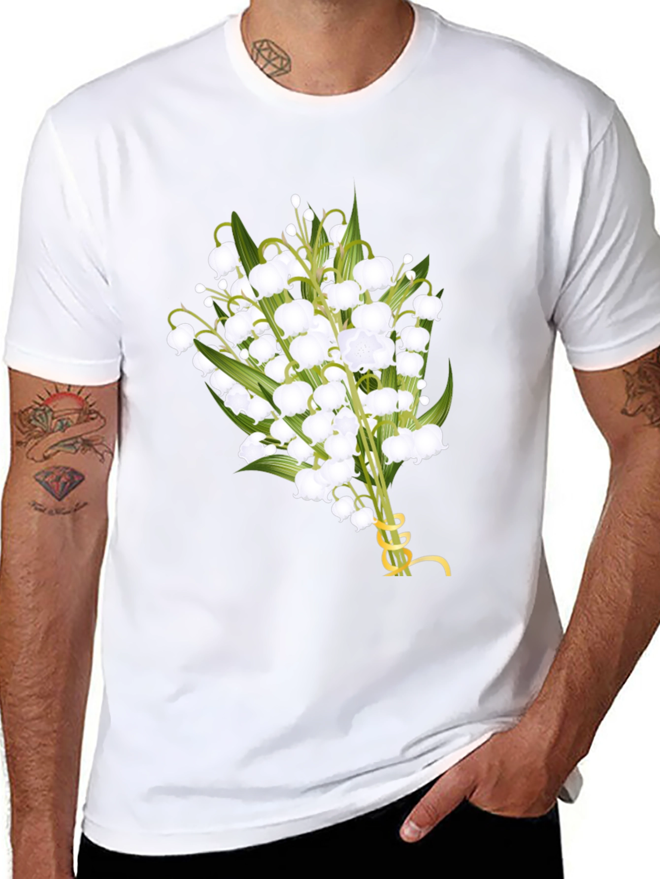 Camiseta Negra con Lirios del Valle