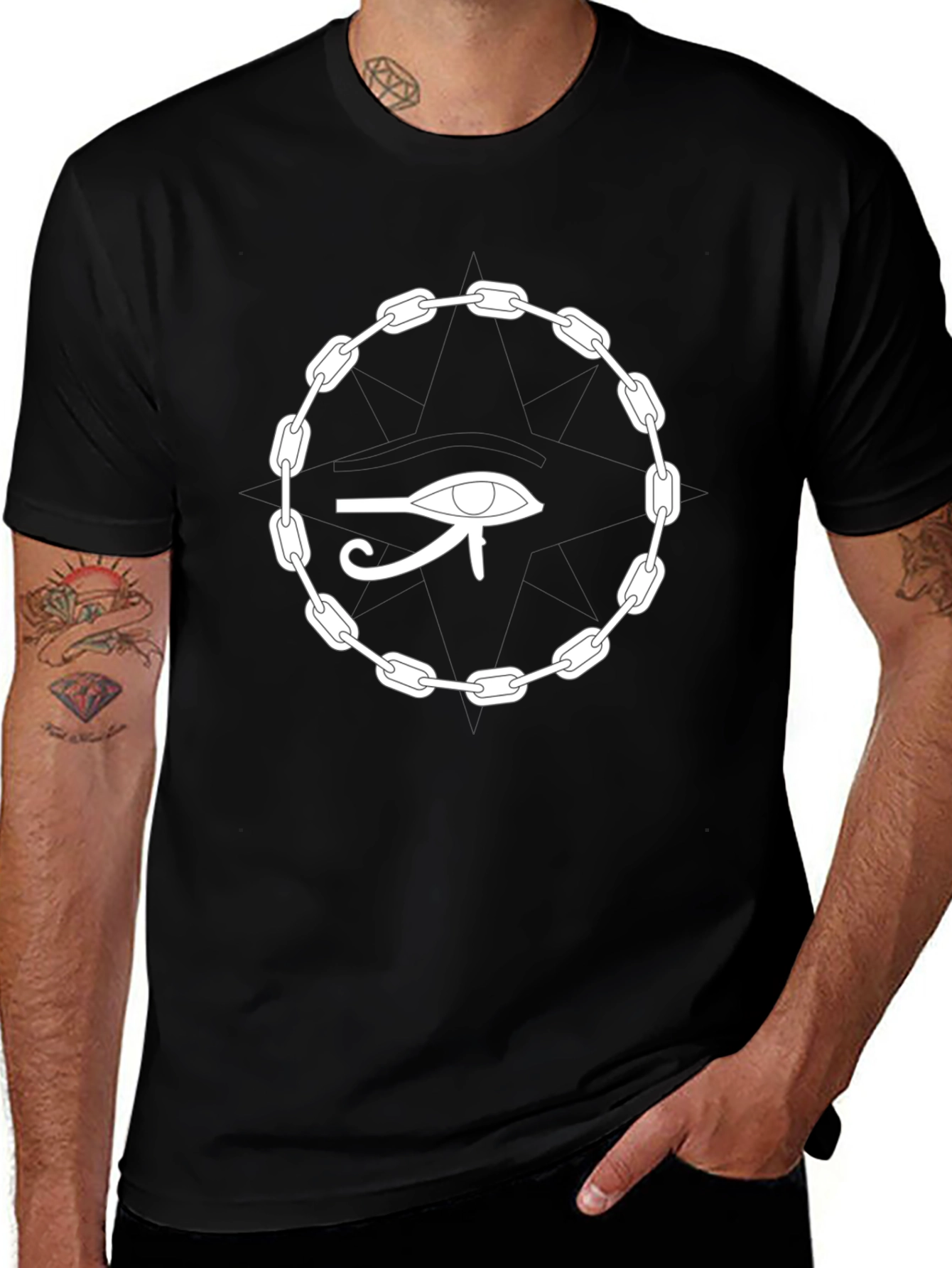 Camiseta Negra Ojo Egipcio Cadena Unisex Algodón
