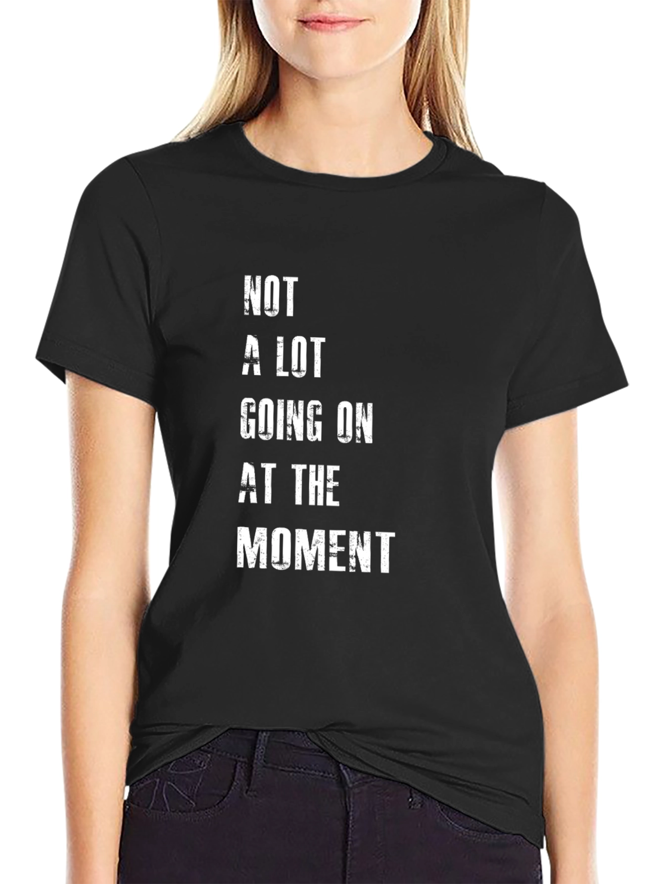 Camiseta Negra con Texto Not A Lot Going On