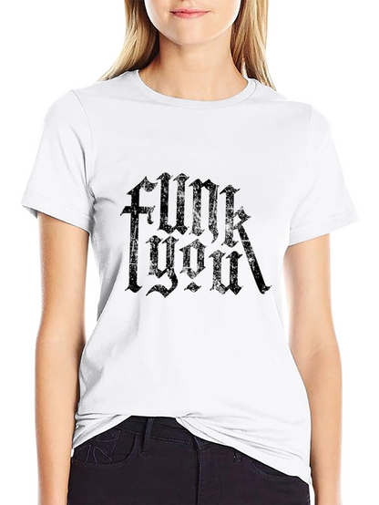 Camiseta Negra con Estampado Gótico Funk You