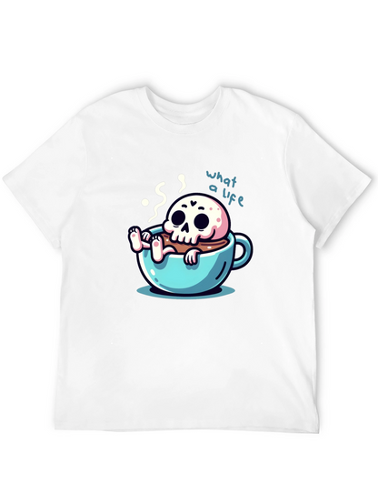 Camiseta negra con diseño de calavera en taza
