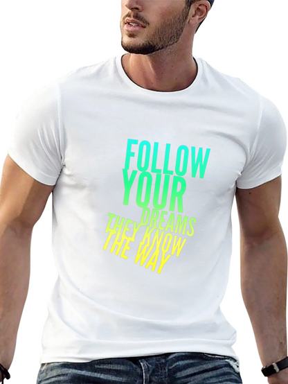 Camiseta Negra con Diseño Inspirador: Sigue Tus Sueños