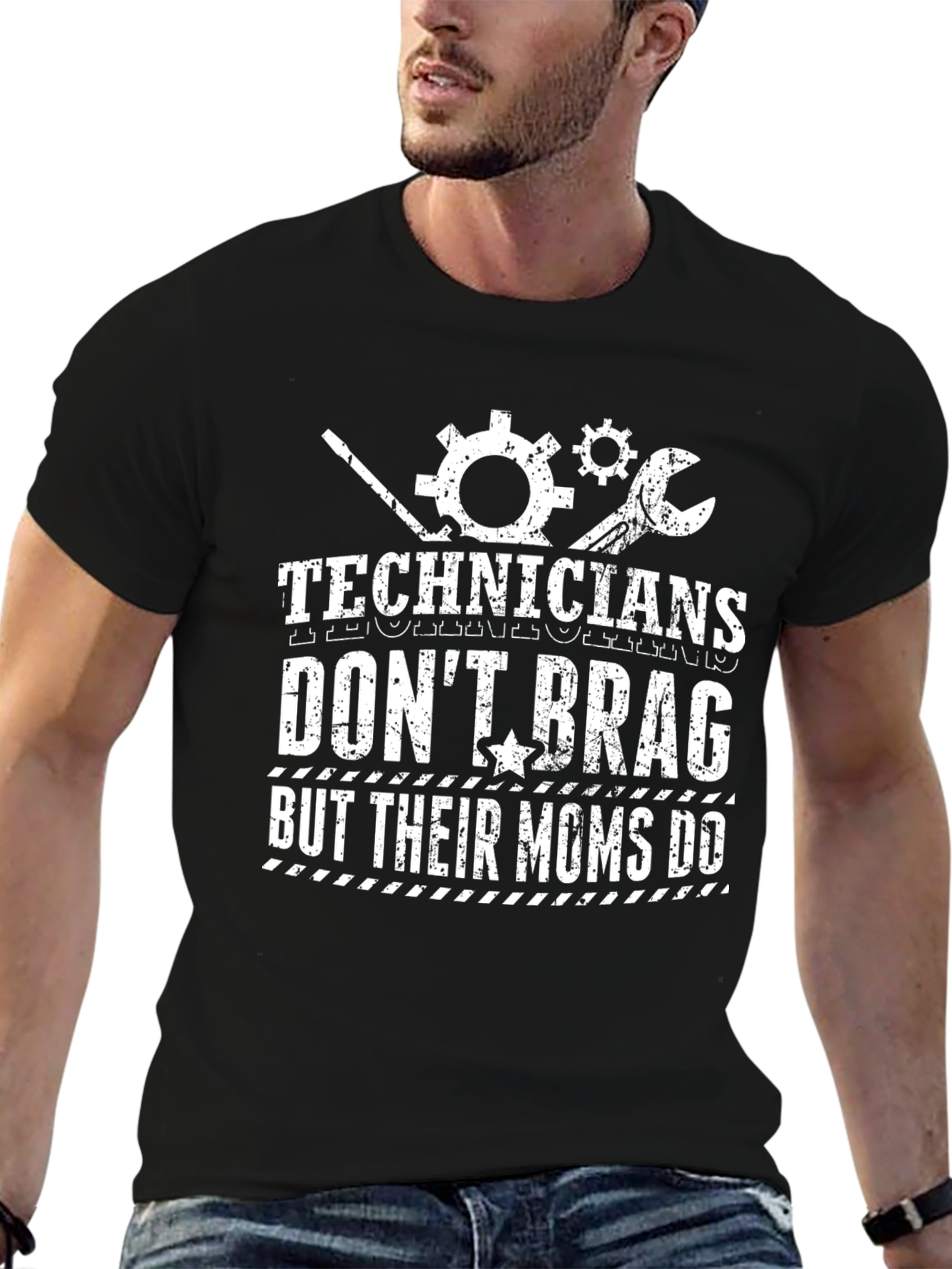 Camiseta Negra Technicians Dont Brag But Their Moms Do