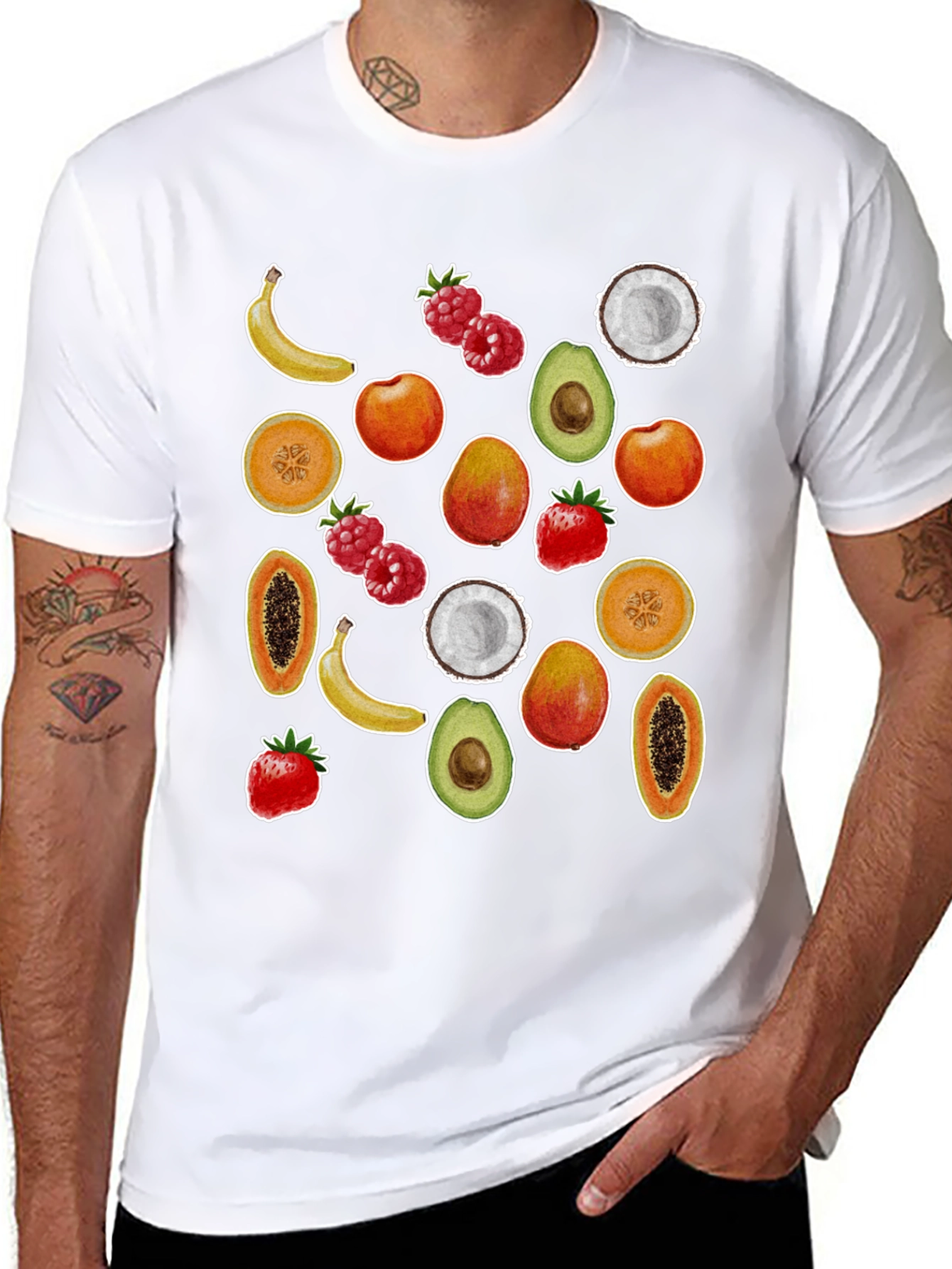 Camiseta Negra con Estampado de Frutas Tropicales