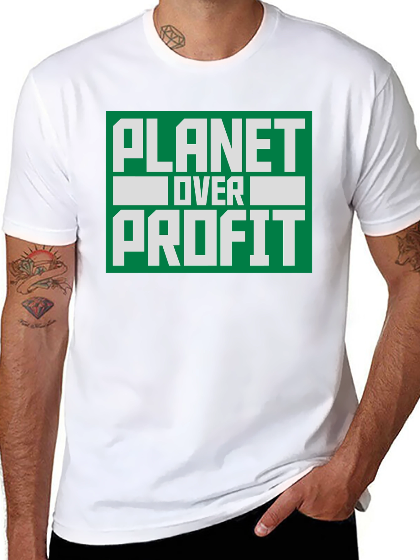 Camiseta Negra Planeta Sobre Ganancia - Conciencia Ambiental