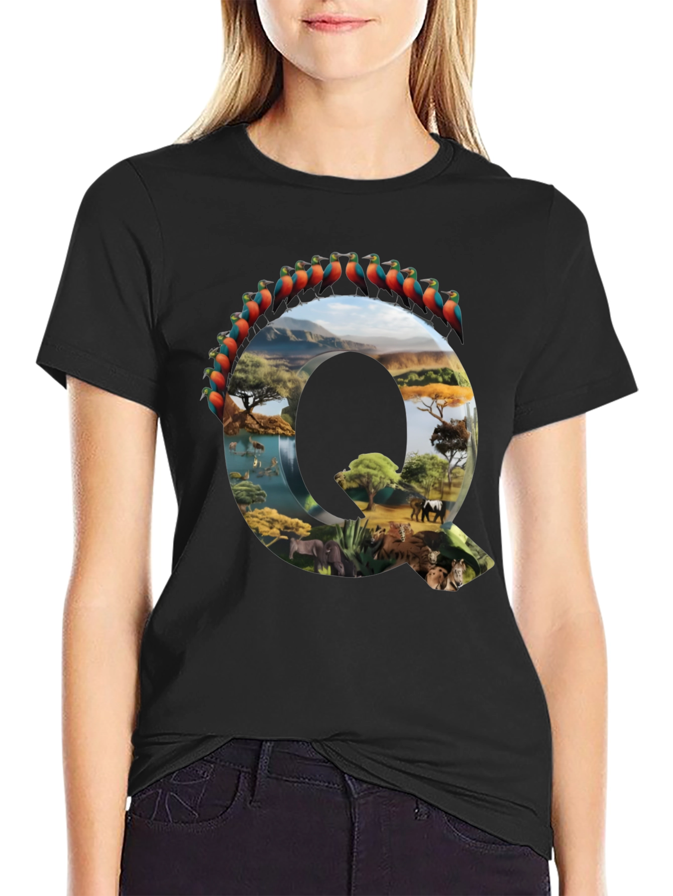 Camiseta Negra con Diseño de Naturaleza Letra Q
