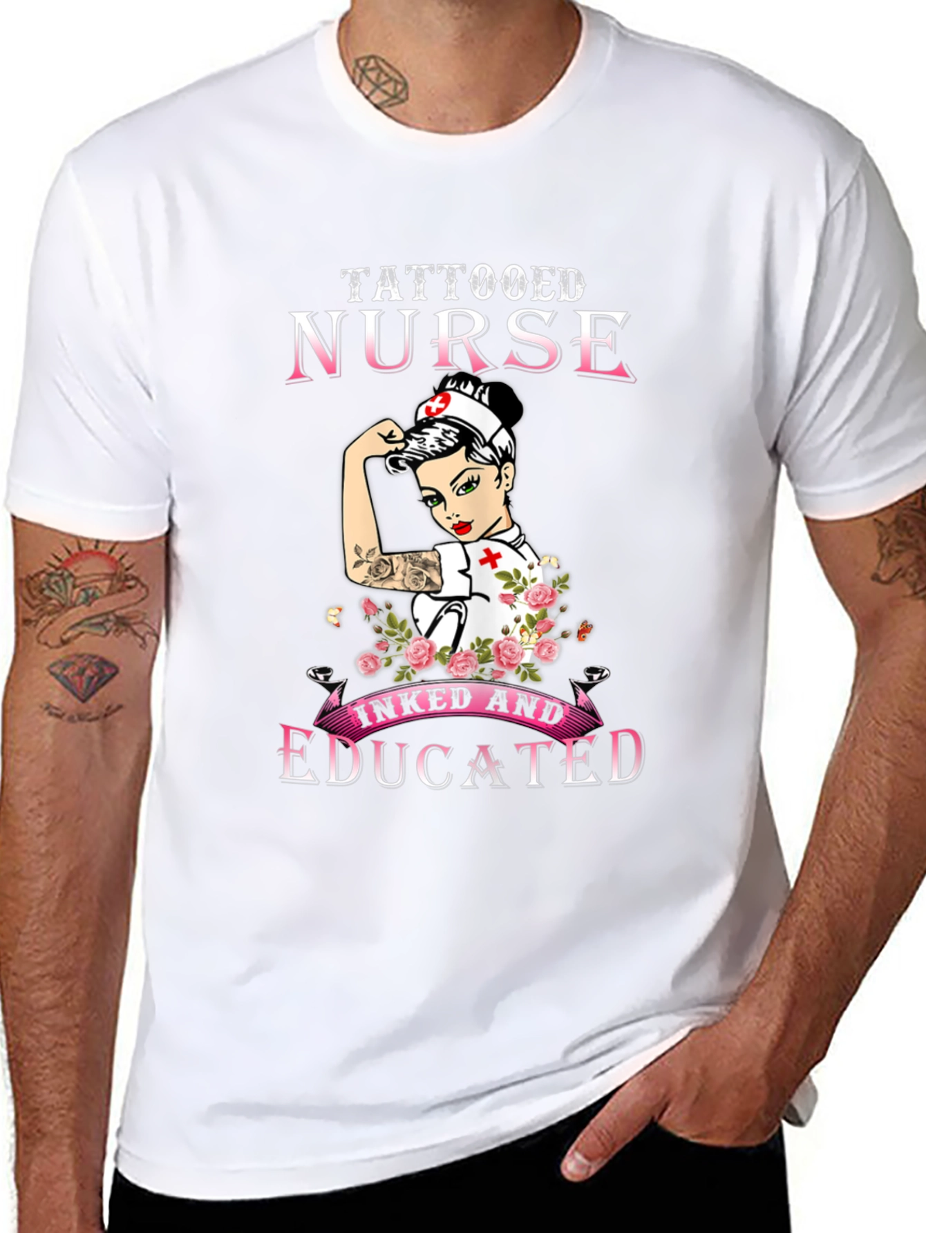 Camiseta Negra Tattooed Nurse