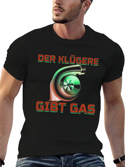 Camiseta Negra Turbo Der Klügere Gibt Gas