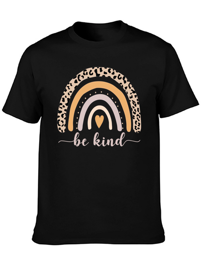 Camiseta Negra Be Kind Arcoíris Estampado