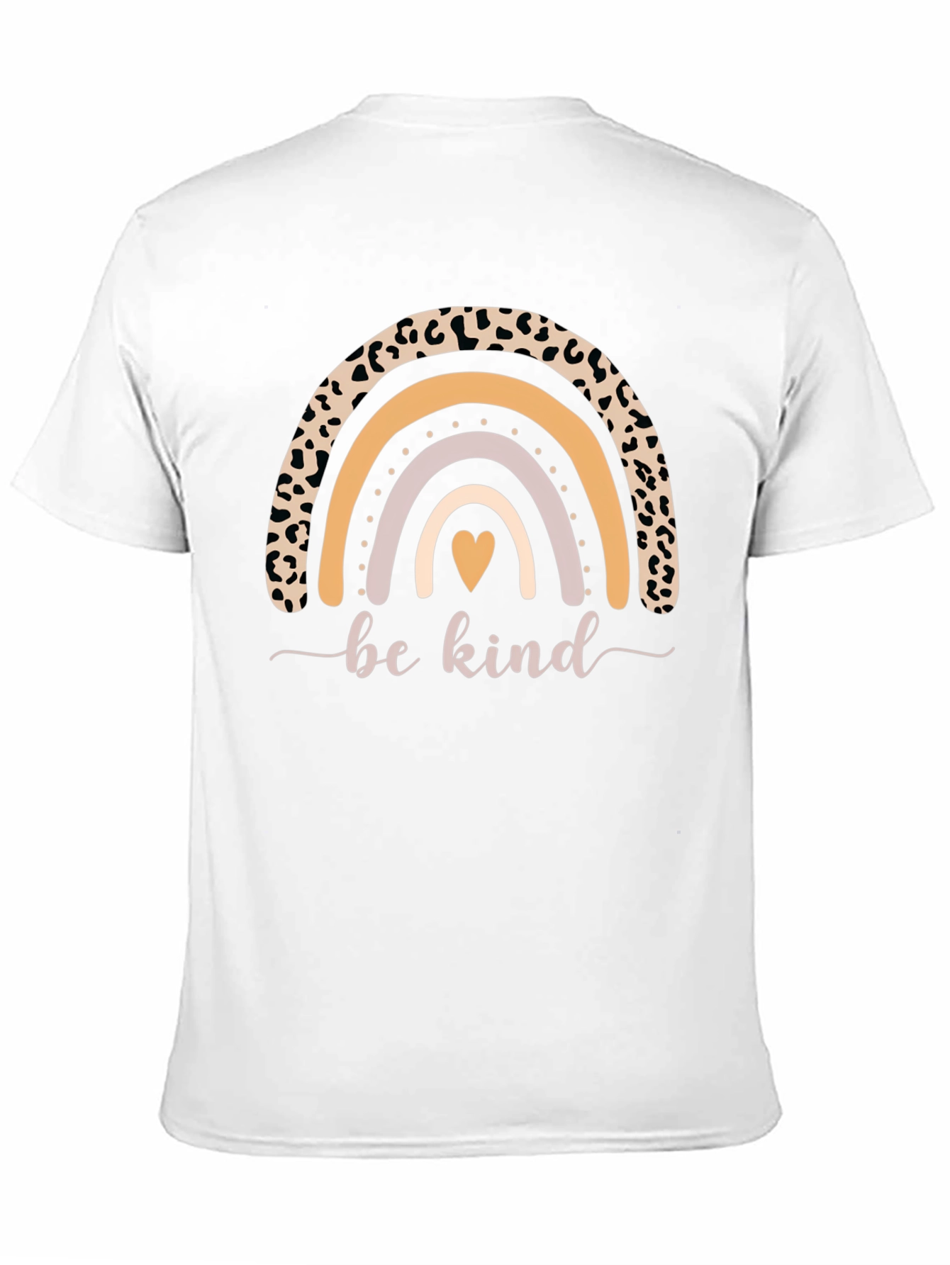 Camiseta Negra Be Kind Arcoíris Estampado