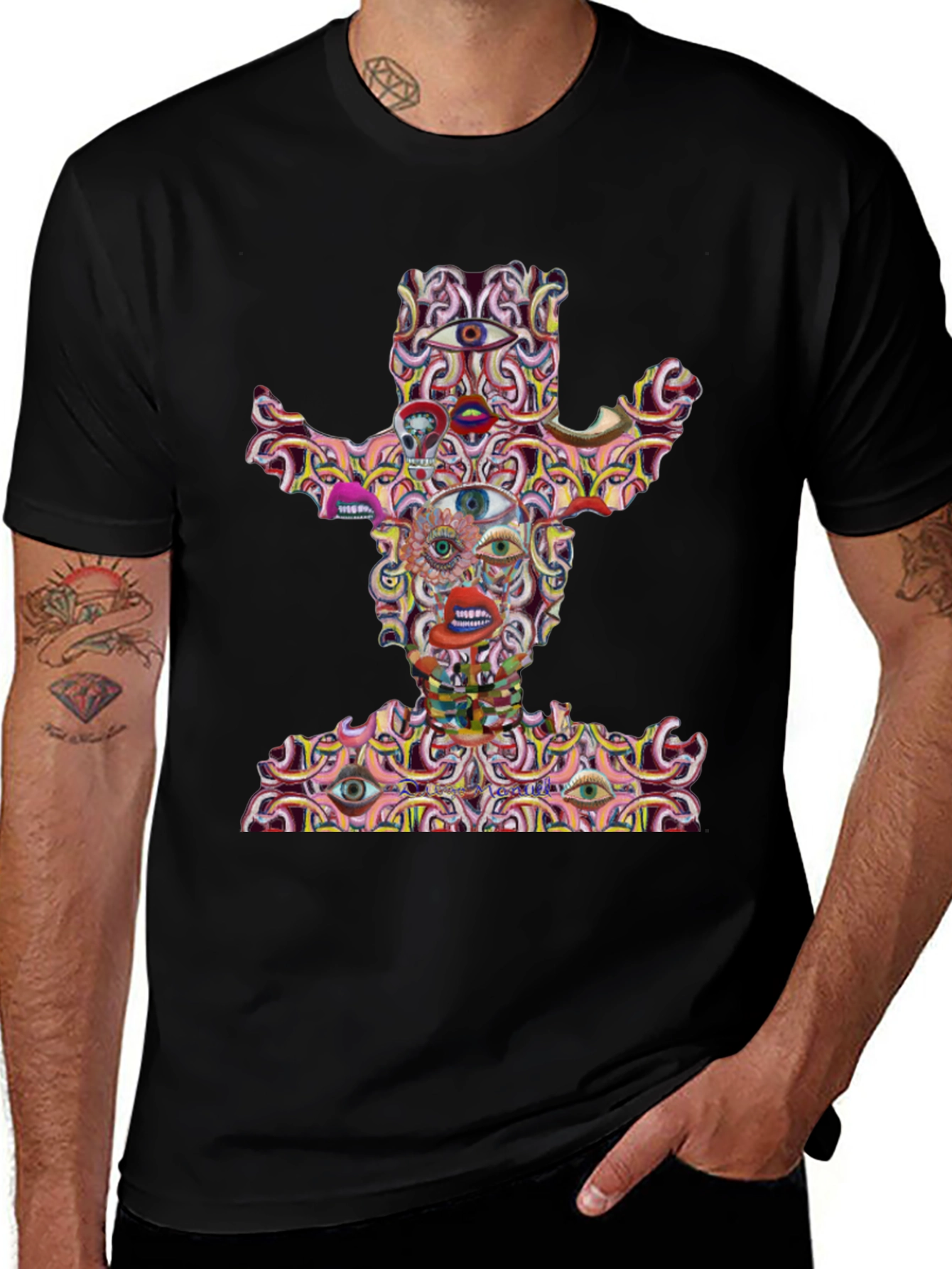 Camiseta Negra con Diseño Abstracto de Vaquero