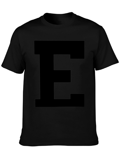 Camiseta Negra con Letra E Grande - Estilo Casual