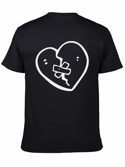 Camiseta Negra con Corazón Roto Vendado