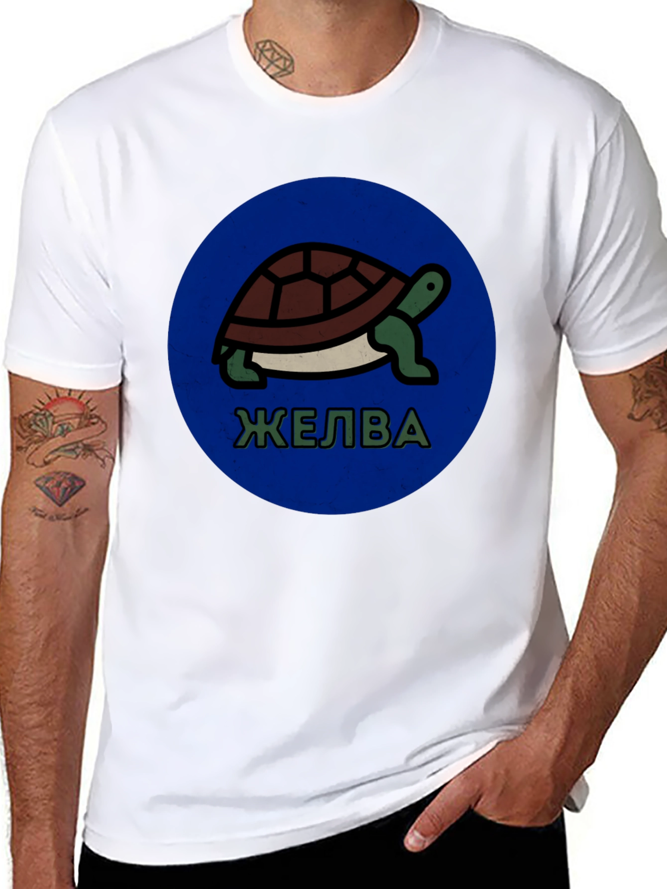 Camiseta Negra con Diseño de Tortuga ЖЕЛВА