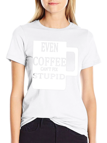 Camiseta Negra con Diseño de Taza de Café Graciosa