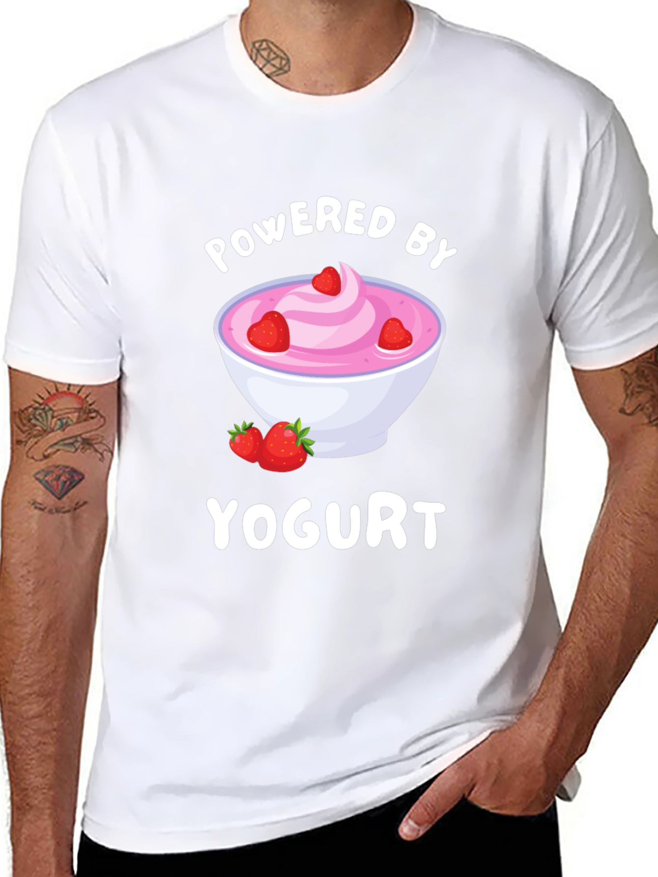 Camiseta Negra Powered by Yogurt