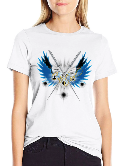 Camiseta Negra Alas y Espadas Cruzadas - Estilo Único