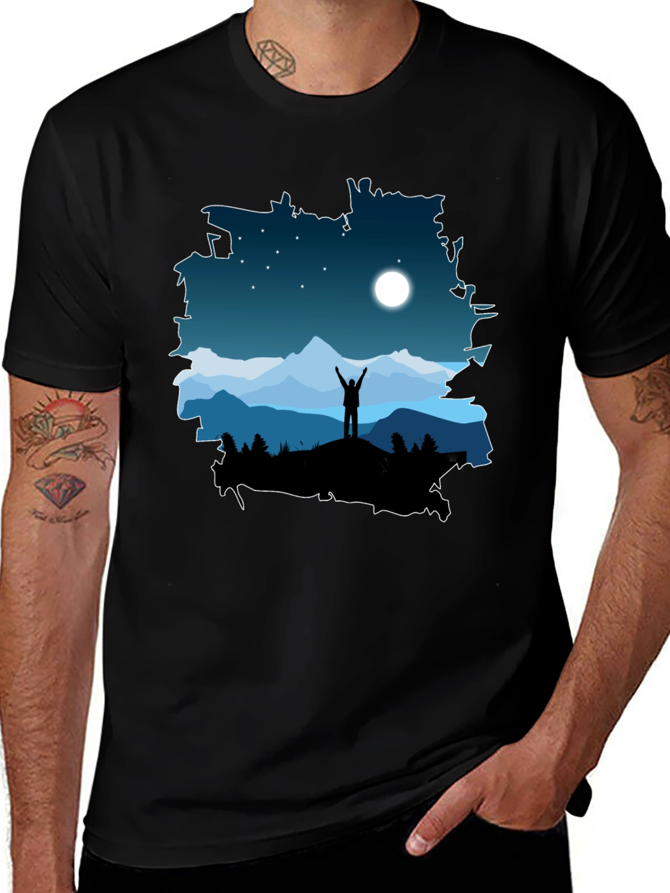 Camiseta Negra Diseño Montaña Nocturna