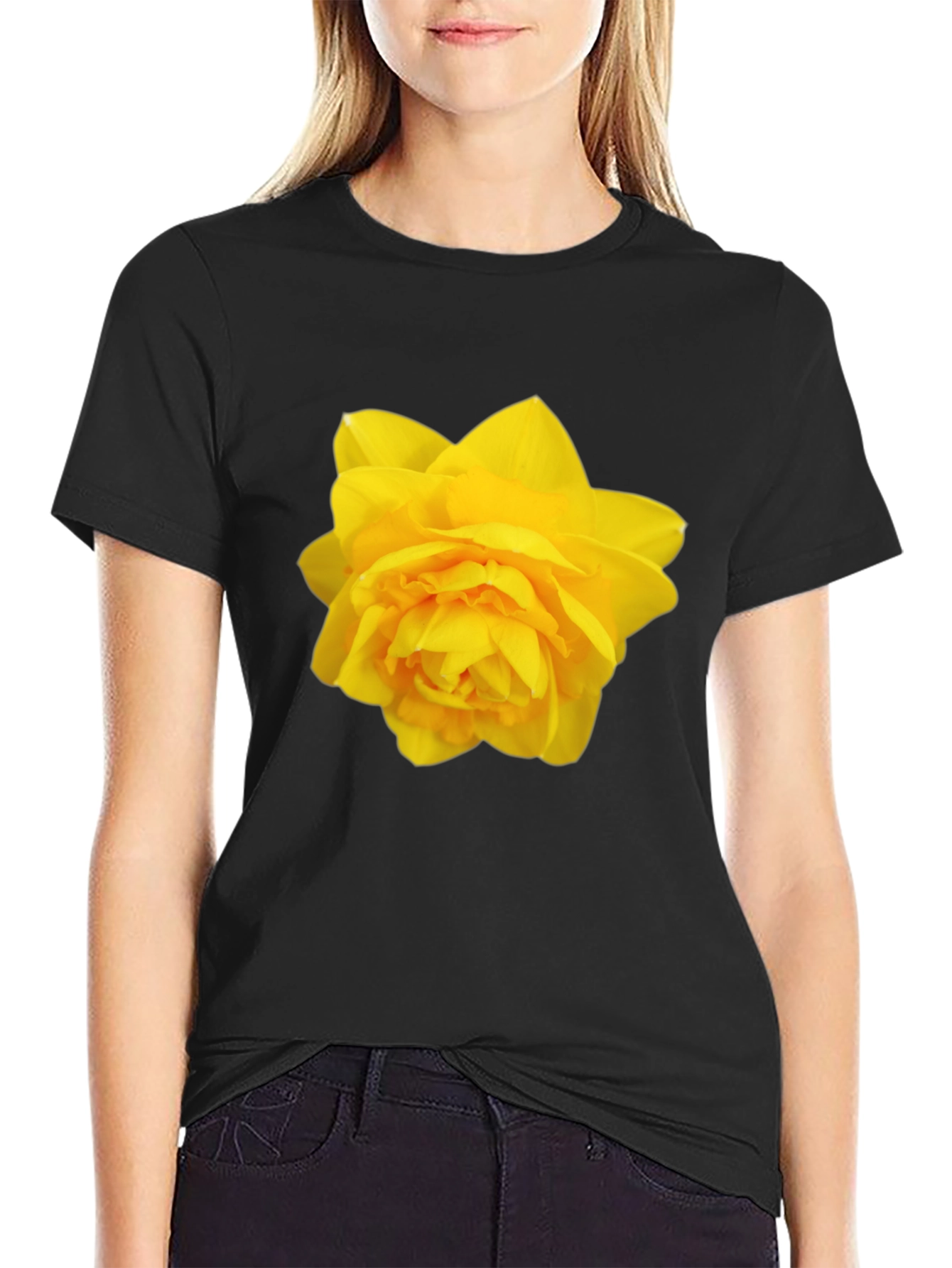 Camiseta Negra con Diseño Floral Amarillo