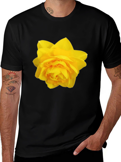 Camiseta Negra con Diseño Floral Amarillo