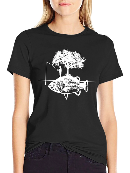 Camiseta Negra con Diseño de Pesca y Árbol