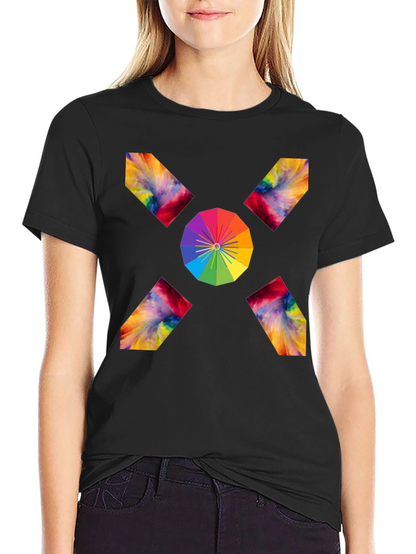 Camiseta Negra con Diseño Abstracto de Arcoíris