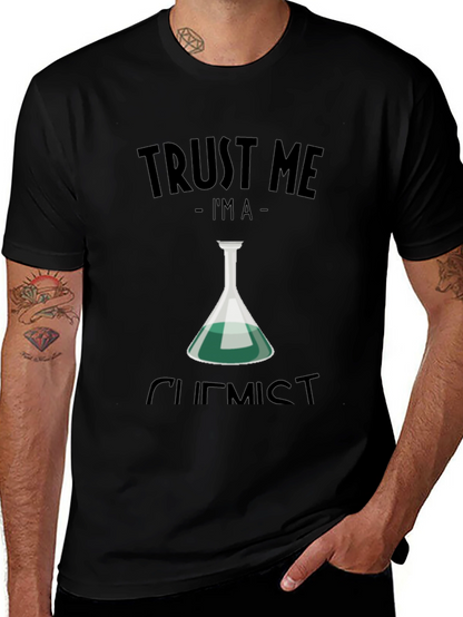 Camiseta Negra Confía en mí soy químico