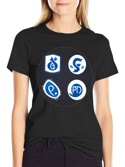 Camiseta Negra con Insignias Azules y Blancas