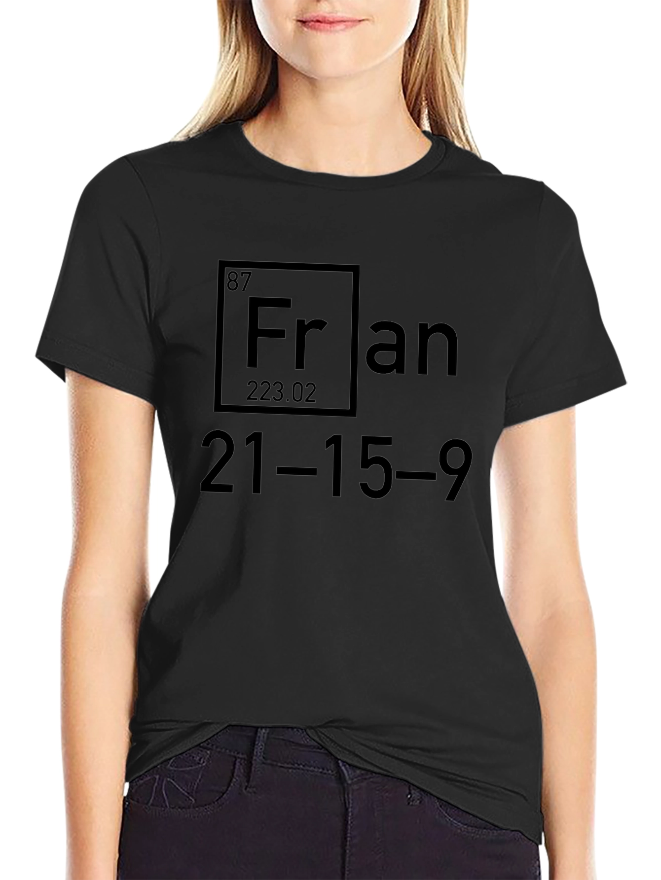 Camiseta Negra Fran: Elemento de Estilo Personalizado