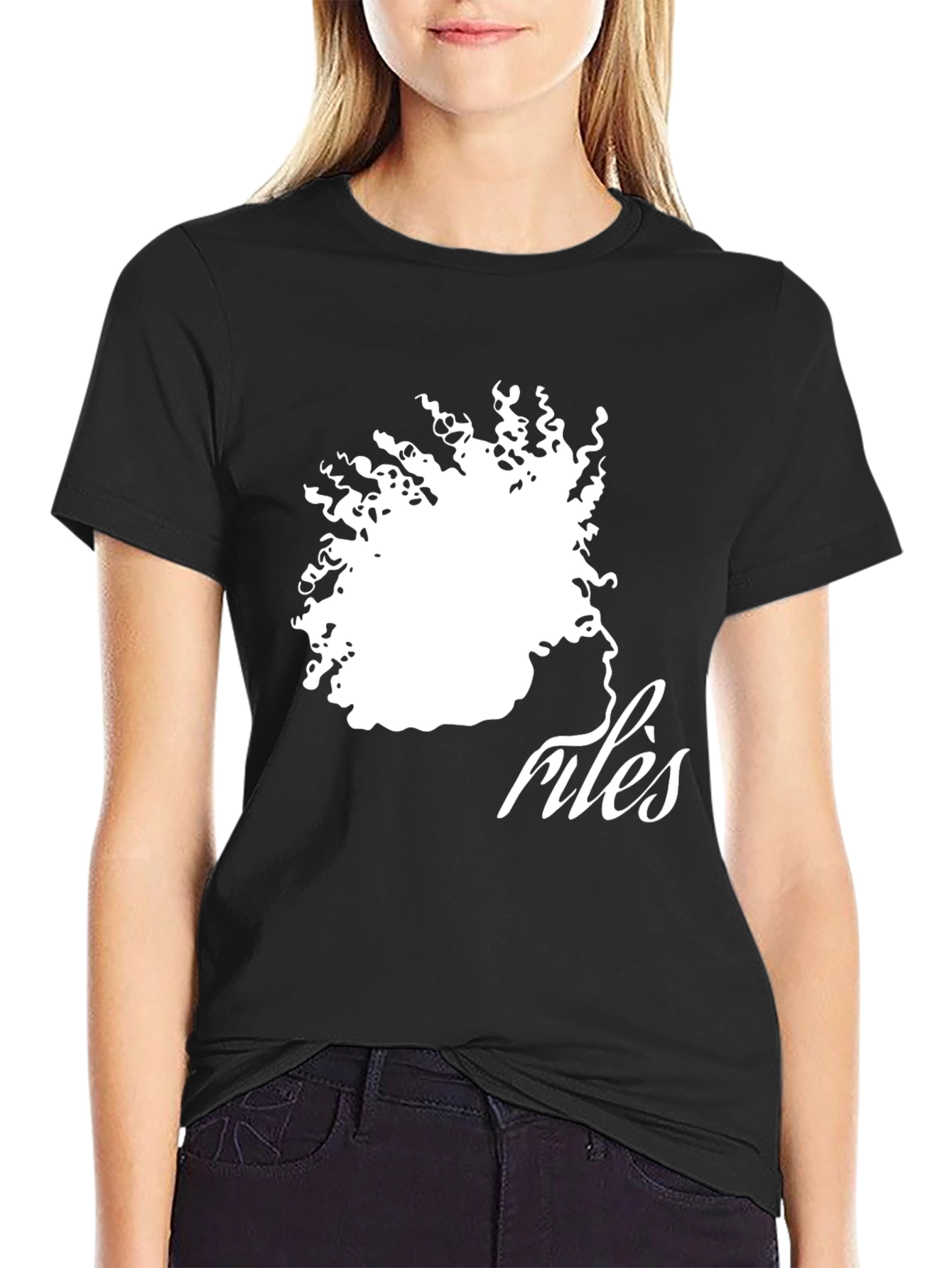 Camiseta Negra con Diseño Abstracto de Rostro Femenino
