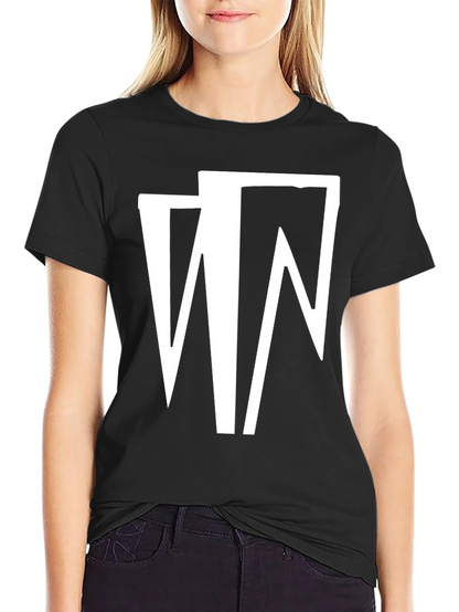 Camiseta Negra con Diseño Abstracto en Blanco