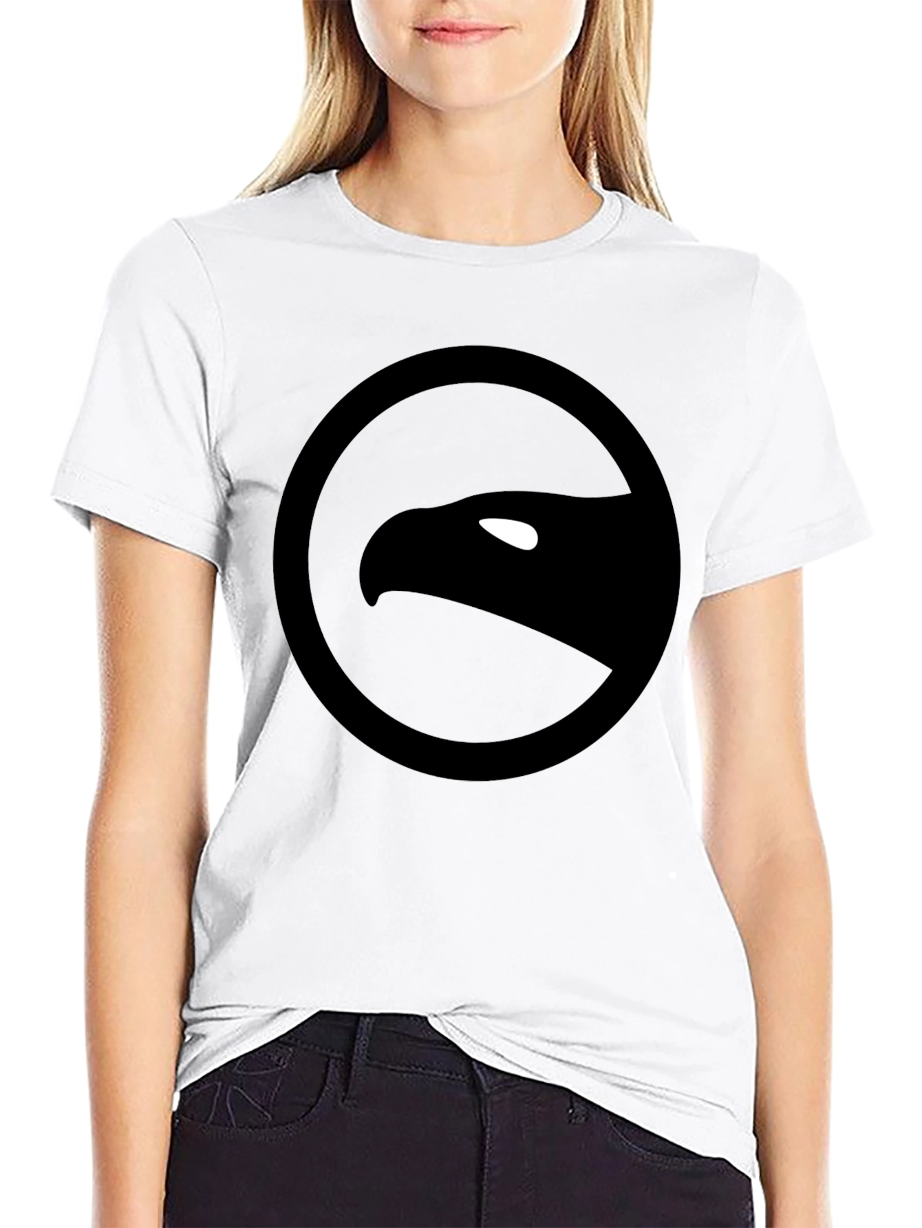 Camiseta Negra con Logo de Águila Circular