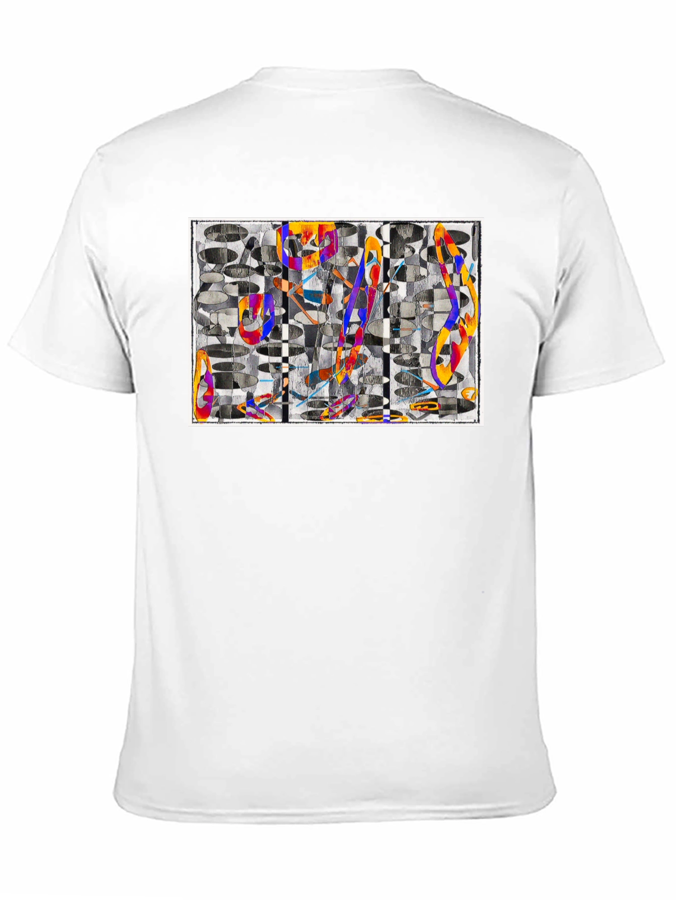 Camiseta Negra con Diseño Abstracto Moderno