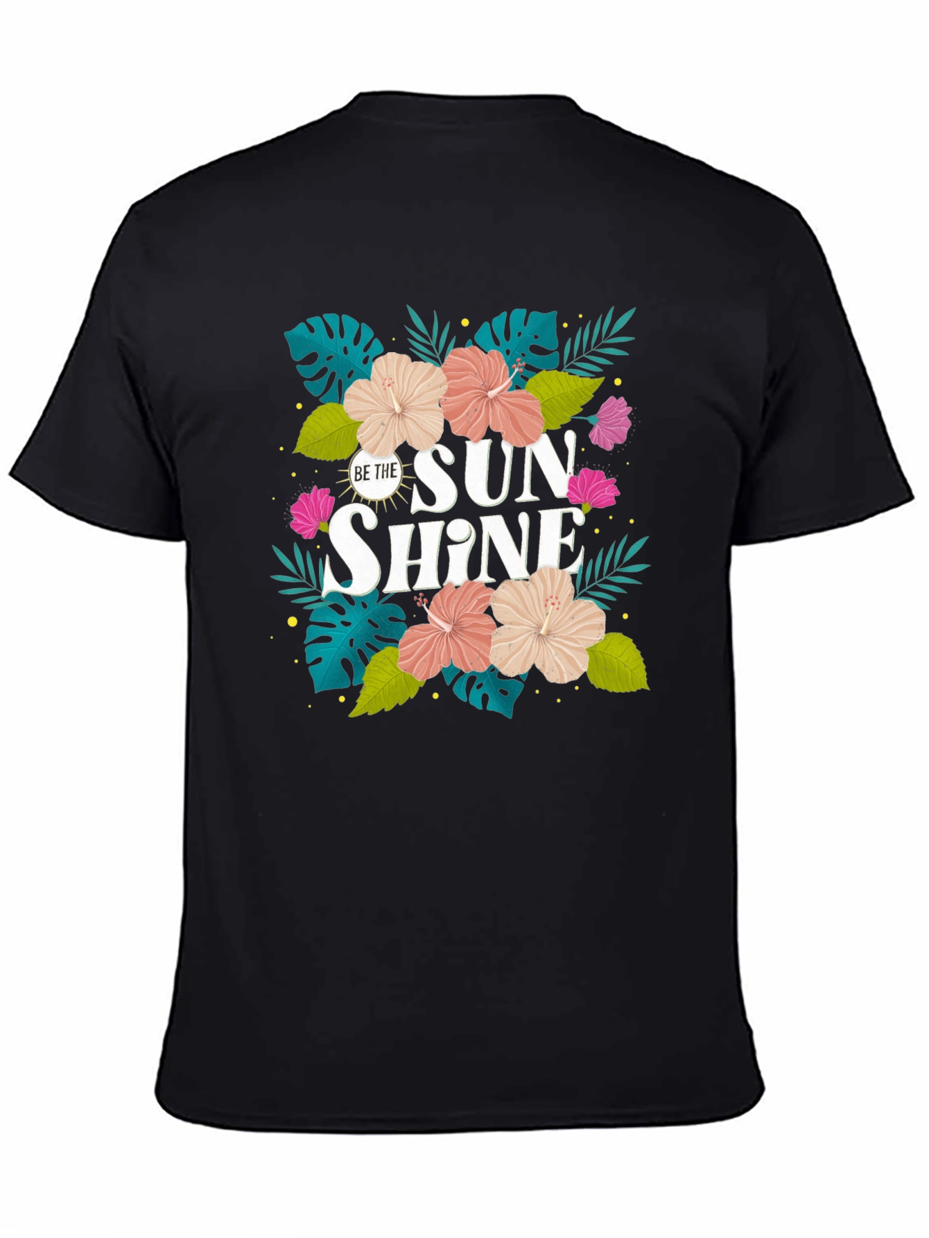 Camiseta Negra con Diseño Floral Tropical