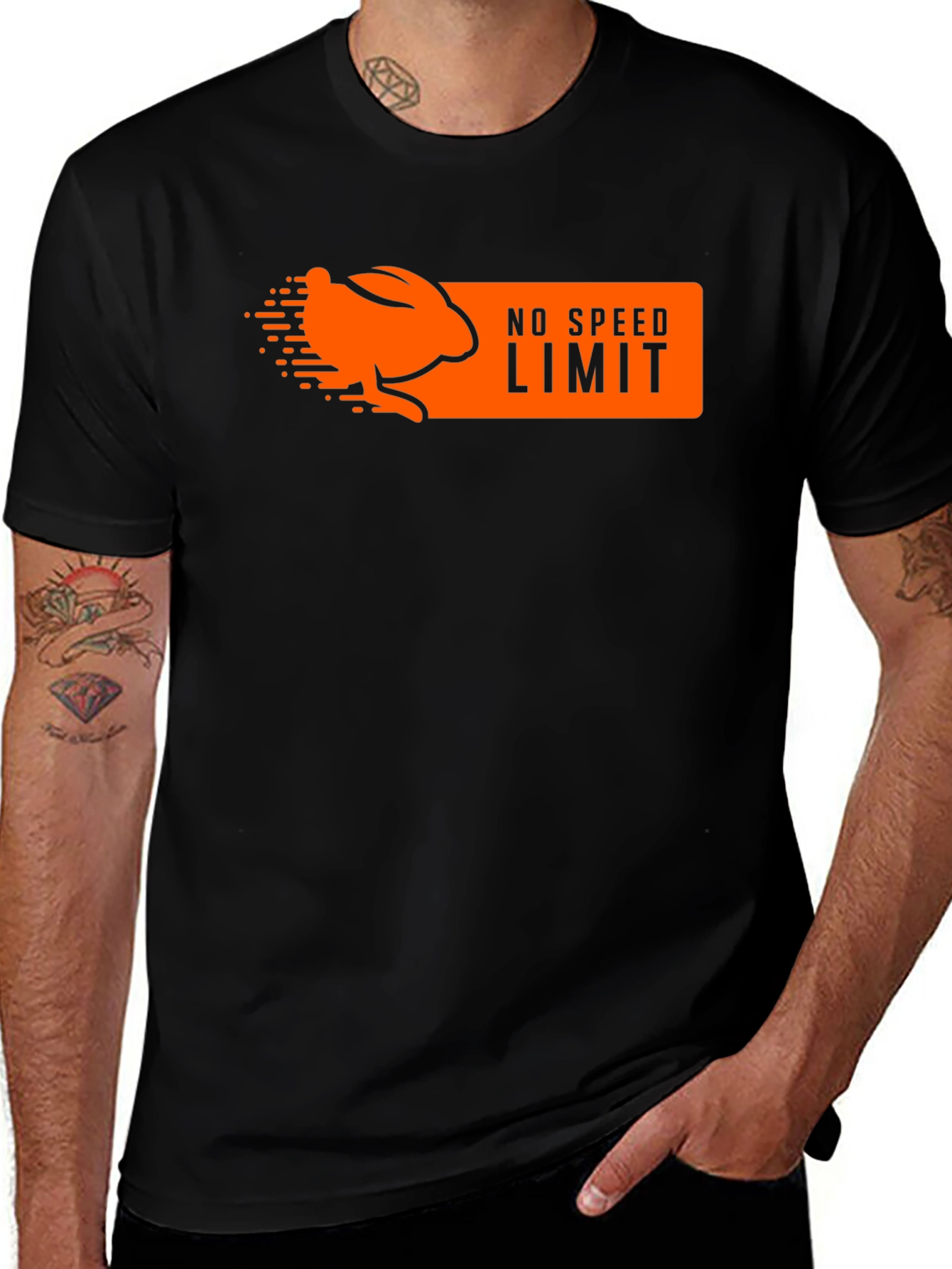 Camiseta Negra Conejo Sin Límite de Velocidad