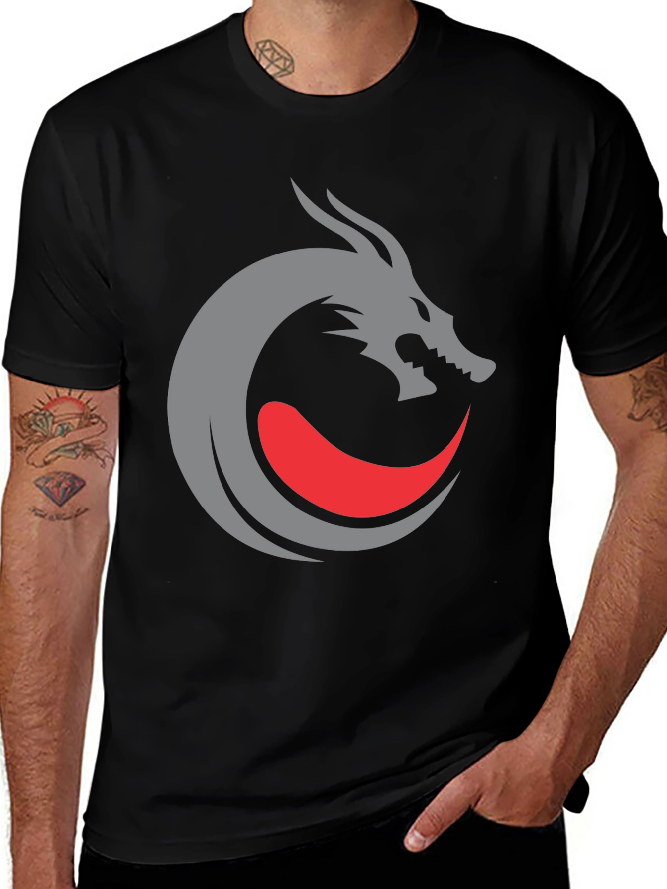 Camiseta Negra Diseño Dragón Circular