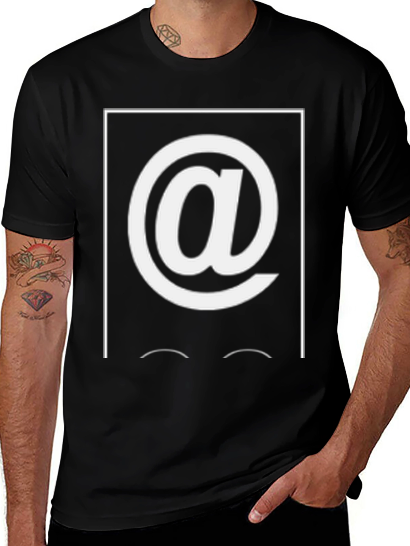 Camiseta Hombre Negra con Diseño Arroba